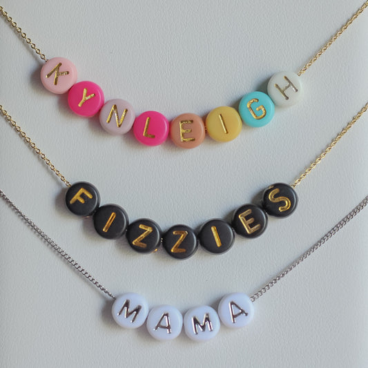 Dainty Name Necklace 2.0