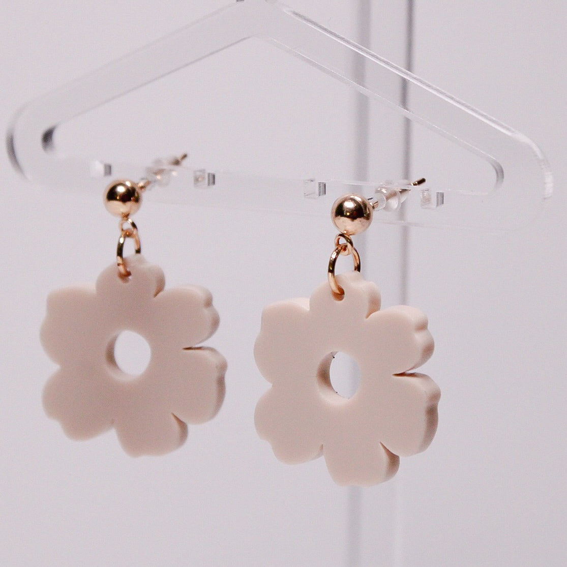 Cream floral earrings