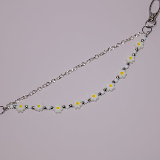 Spring Daisy Jean Chain