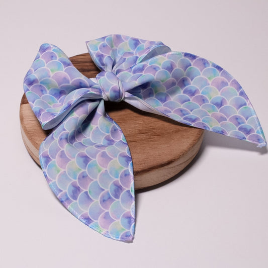 Mermaid clip bow