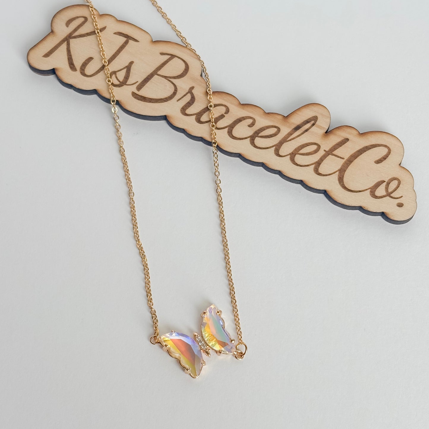 Iridescent Flutter Necklace