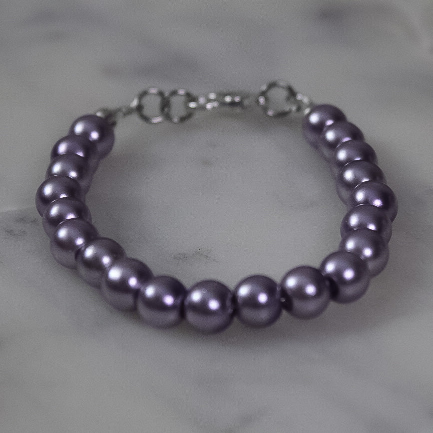 Light lilac glass peal